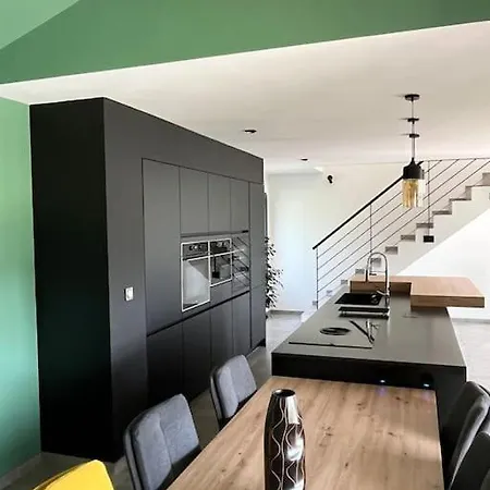 Villa Avec Piscine Chauffee Ancy
