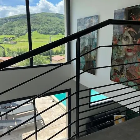Avec Piscine Chauffee