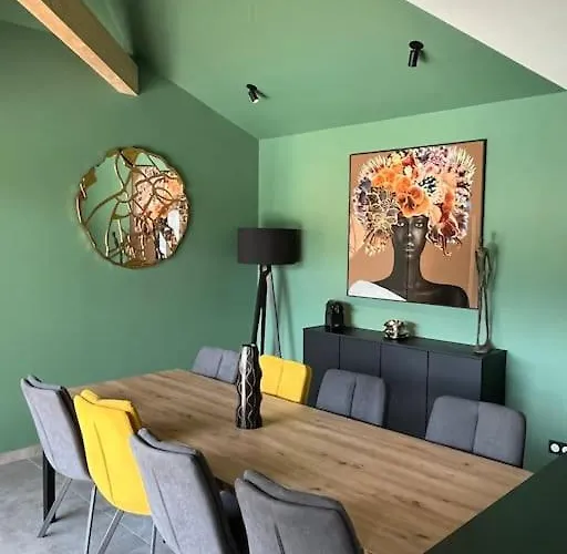 Вилла Avec Piscine Chauffee