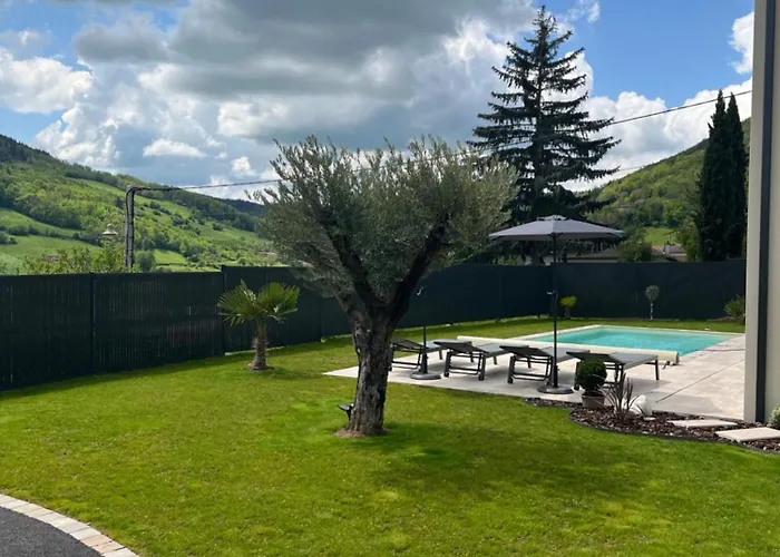 Вилла Avec Piscine Chauffee Ancy